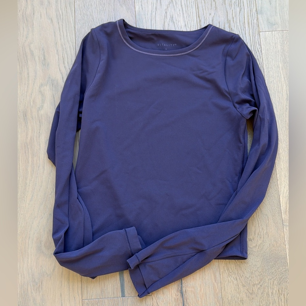 VITALITY CLOUD II Crew Top